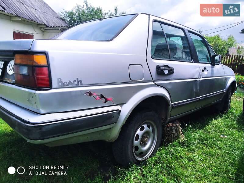 Седан Volkswagen Jetta 1987 в Березному