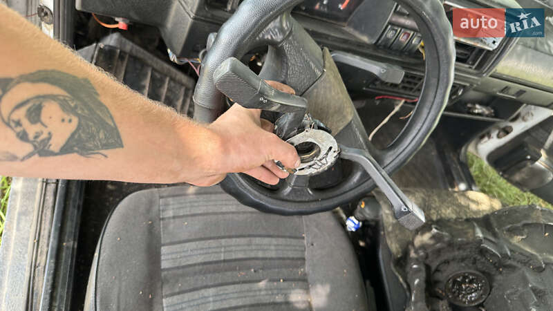 Седан Volkswagen Jetta 1988 в Радехові