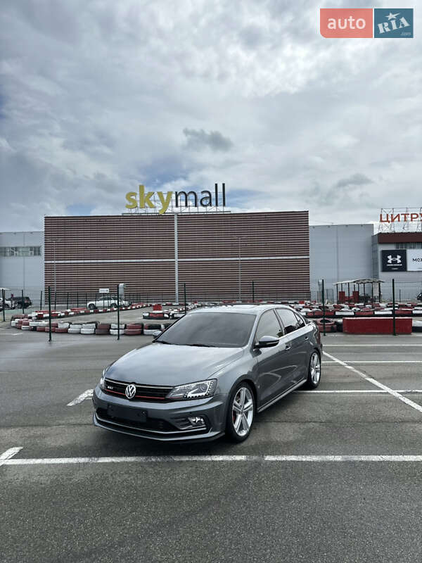 Volkswagen Jetta 2015