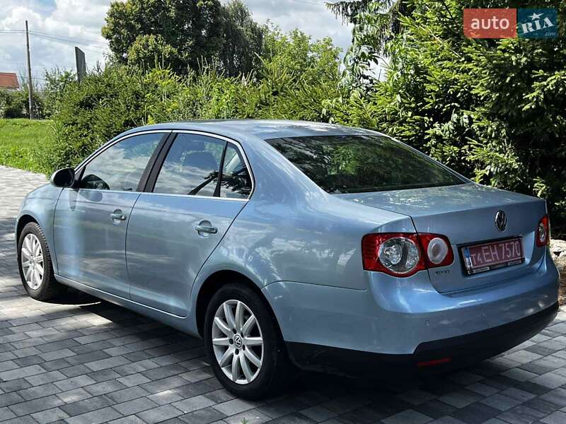 Седан Volkswagen Jetta 2008 в Вознесенске