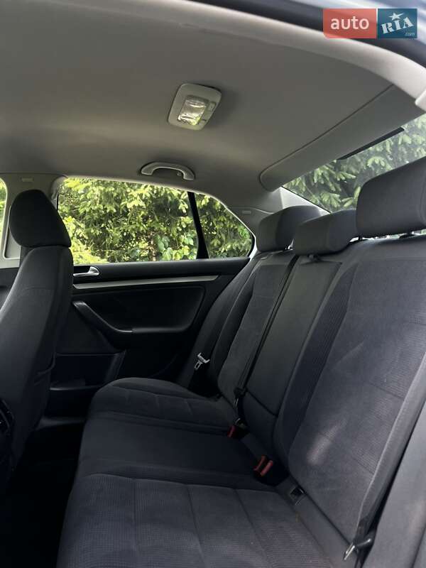 Седан Volkswagen Jetta 2008 в Вознесенске