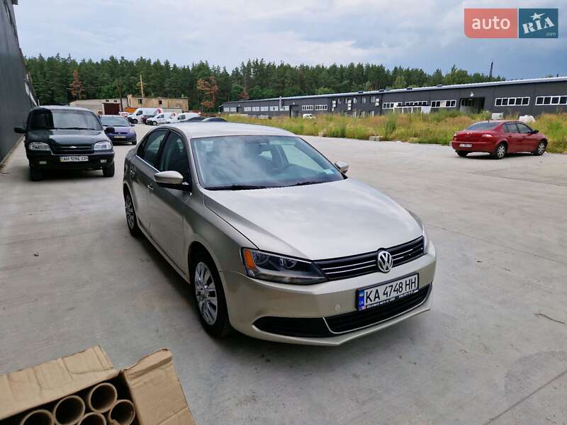 Volkswagen Jetta 2013