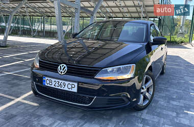 Седан Volkswagen Jetta 2013 в Львове