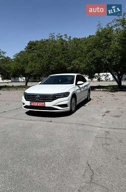 Седан Volkswagen Jetta 2019 в Никополе