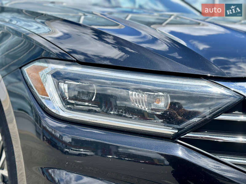Седан Volkswagen Jetta 2019 в Києві