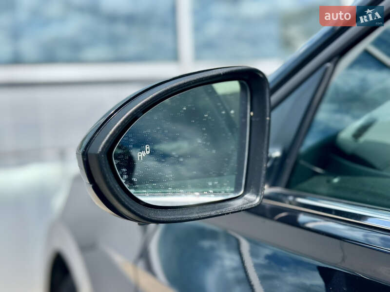 Седан Volkswagen Jetta 2019 в Києві