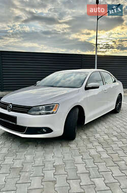 Седан Volkswagen Jetta 2013 в Николаеве