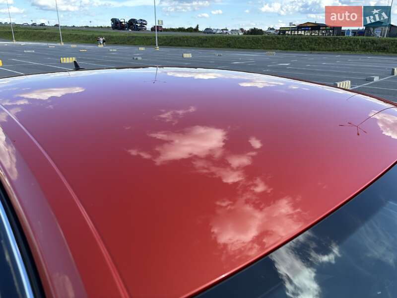 Седан Volkswagen Jetta 2019 в Львове