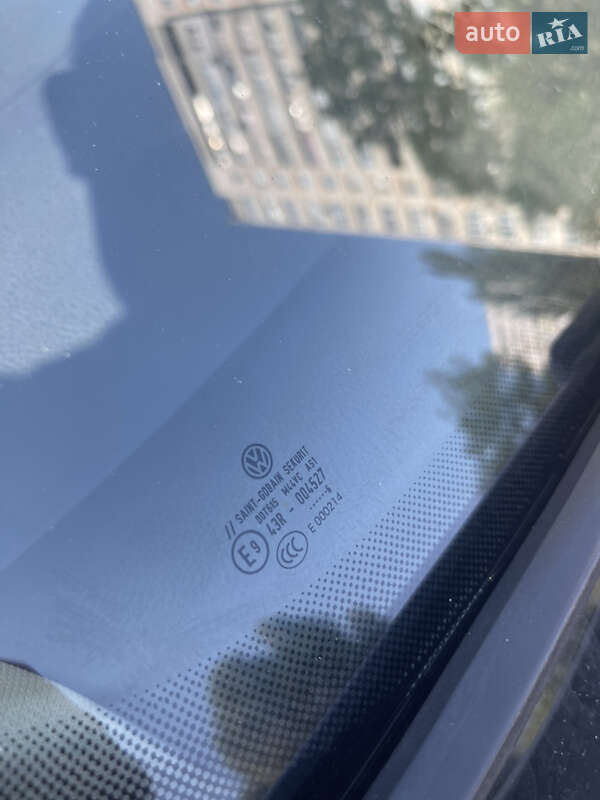 Седан Volkswagen Jetta 2006 в Харькове
