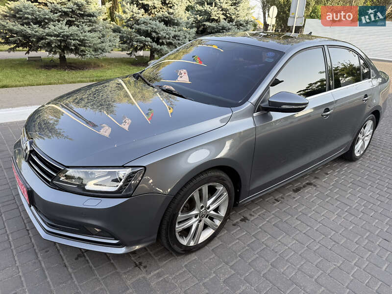 Volkswagen Jetta 2015