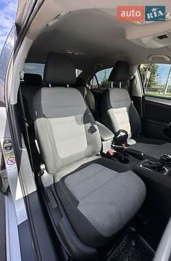 Седан Volkswagen Jetta 2013 в 
