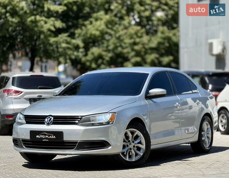 Volkswagen Jetta 2013