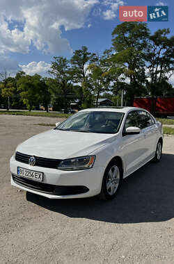 Седан Volkswagen Jetta 2012 в Тернополе