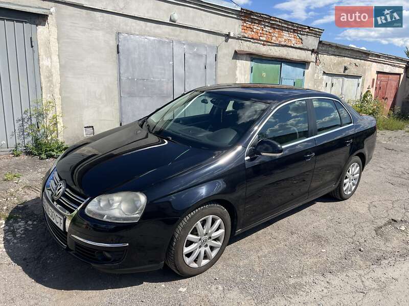 Седан Volkswagen Jetta 2008 в Тернополі