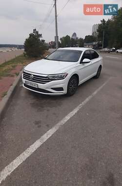 Седан Volkswagen Jetta 2020 в Запоріжжі