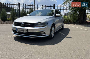 Седан Volkswagen Jetta 2016 в Кривому Розі