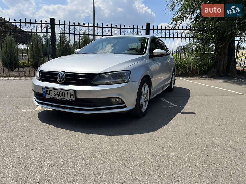 Volkswagen Jetta 2016