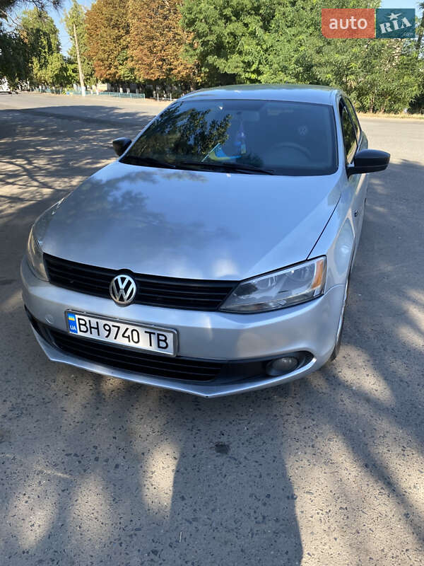 Седан Volkswagen Jetta 2011 в Ширяево
