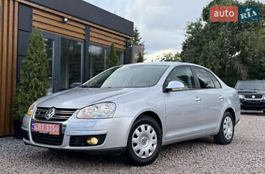 Седан Volkswagen Jetta 2009 в Дрогобыче