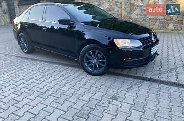 Седан Volkswagen Jetta 2011 в 