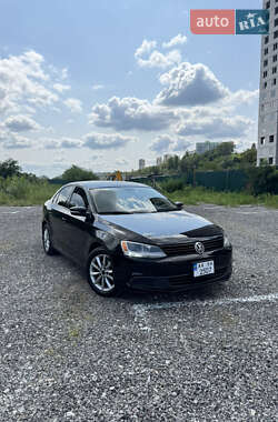 Седан Volkswagen Jetta 2010 в Киеве
