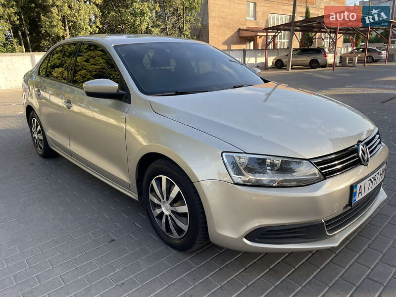 Volkswagen Jetta 2014