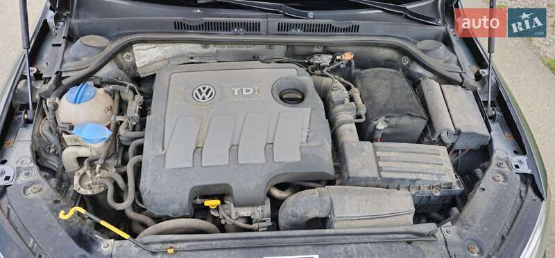 Седан Volkswagen Jetta 2016 в Борисполі