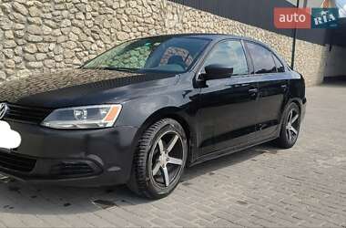 Седан Volkswagen Jetta 2010 в Тернополі
