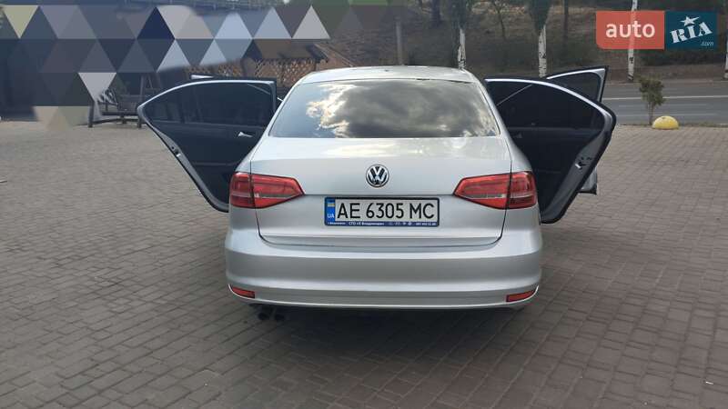 Седан Volkswagen Jetta 2014 в Кривому Розі