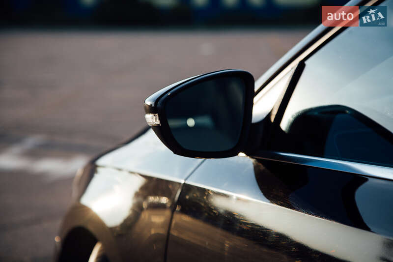 Седан Volkswagen Jetta 2011 в Дніпрі