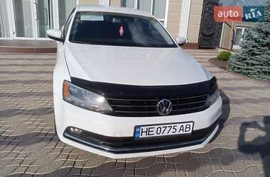 Седан Volkswagen Jetta 2011 в 