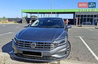 Седан Volkswagen Jetta 2018 в Кам'янському