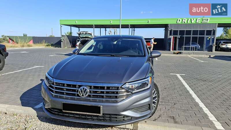 Седан Volkswagen Jetta 2018 в Каменском фото 35 Седан Volkswagen Jetta 2018 в Каменском