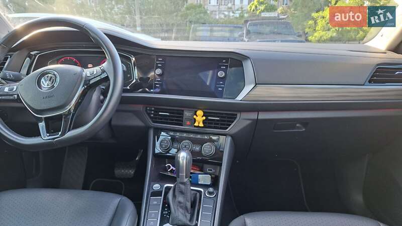 Седан Volkswagen Jetta 2018 в Каменском фото 53 Седан Volkswagen Jetta 2018 в Каменском