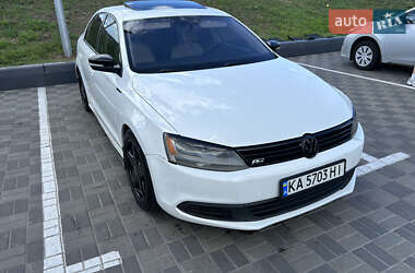 Седан Volkswagen Jetta 2011 в Києві