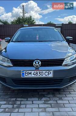 Седан Volkswagen Jetta 2014 в Сумах