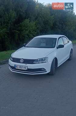 Седан Volkswagen Jetta 2016 в Бродах