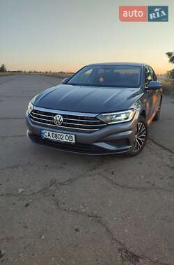 Седан Volkswagen Jetta 2018 в Тальному