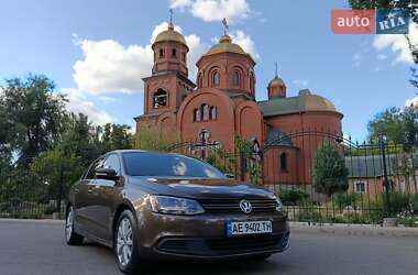 Седан Volkswagen Jetta 2013 в Кривому Розі
