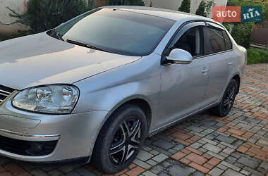 Седан Volkswagen Jetta 2007 в Мукачево