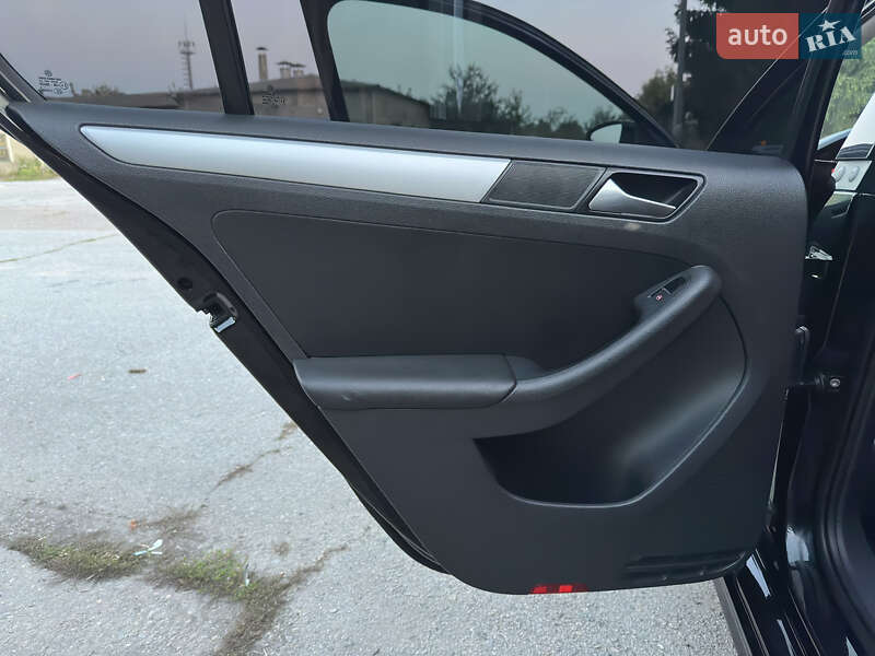Седан Volkswagen Jetta 2014 в Бердичеве фото 11 Седан Volkswagen Jetta 2014 в Бердичеве