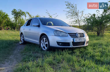 Седан Volkswagen Jetta 2006 в Кривом Роге