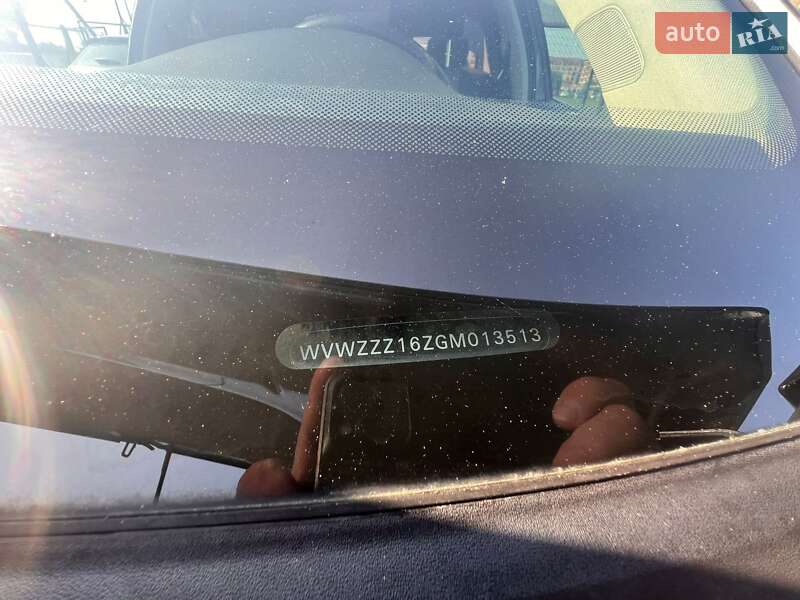 Седан Volkswagen Jetta 2016 в Киеве фото 11 Седан Volkswagen Jetta 2016 в Киеве