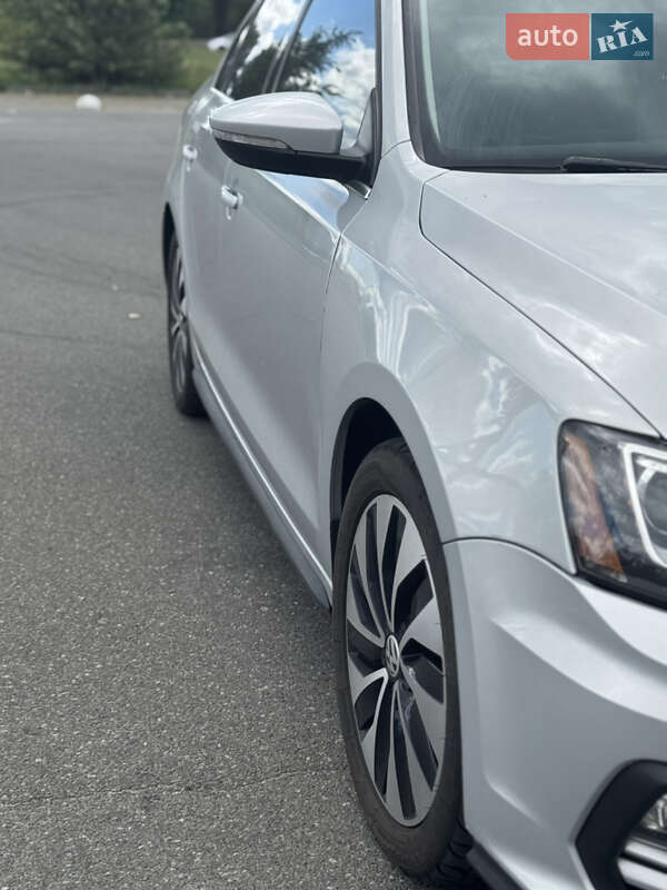 Седан Volkswagen Jetta 2013 в Киеве фото 15 Седан Volkswagen Jetta 2013 в Киеве