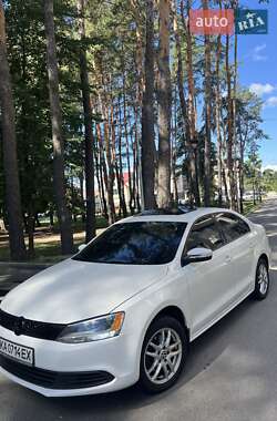 Седан Volkswagen Jetta 2011 в Броварах
