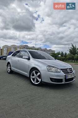 Седан Volkswagen Jetta 2007 в Львові