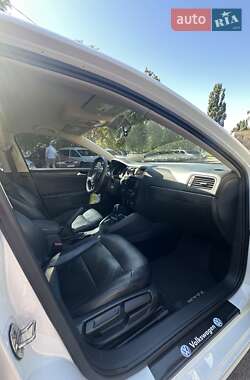 Седан Volkswagen Jetta 2015 в 