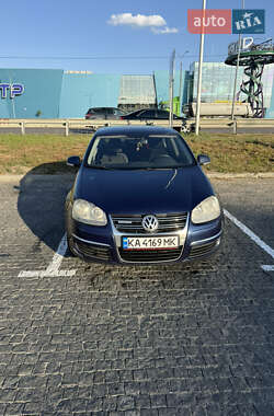 Седан Volkswagen Jetta 2008 в Киеве