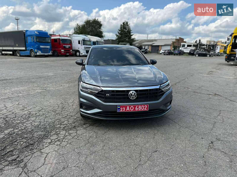 Volkswagen Jetta 2019