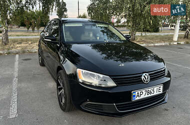 Седан Volkswagen Jetta 2013 в Запоріжжі